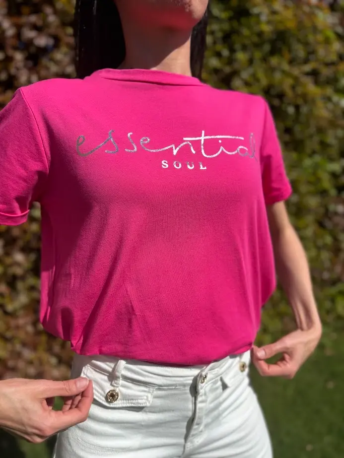 Roze t-shirt 'Essential soul'