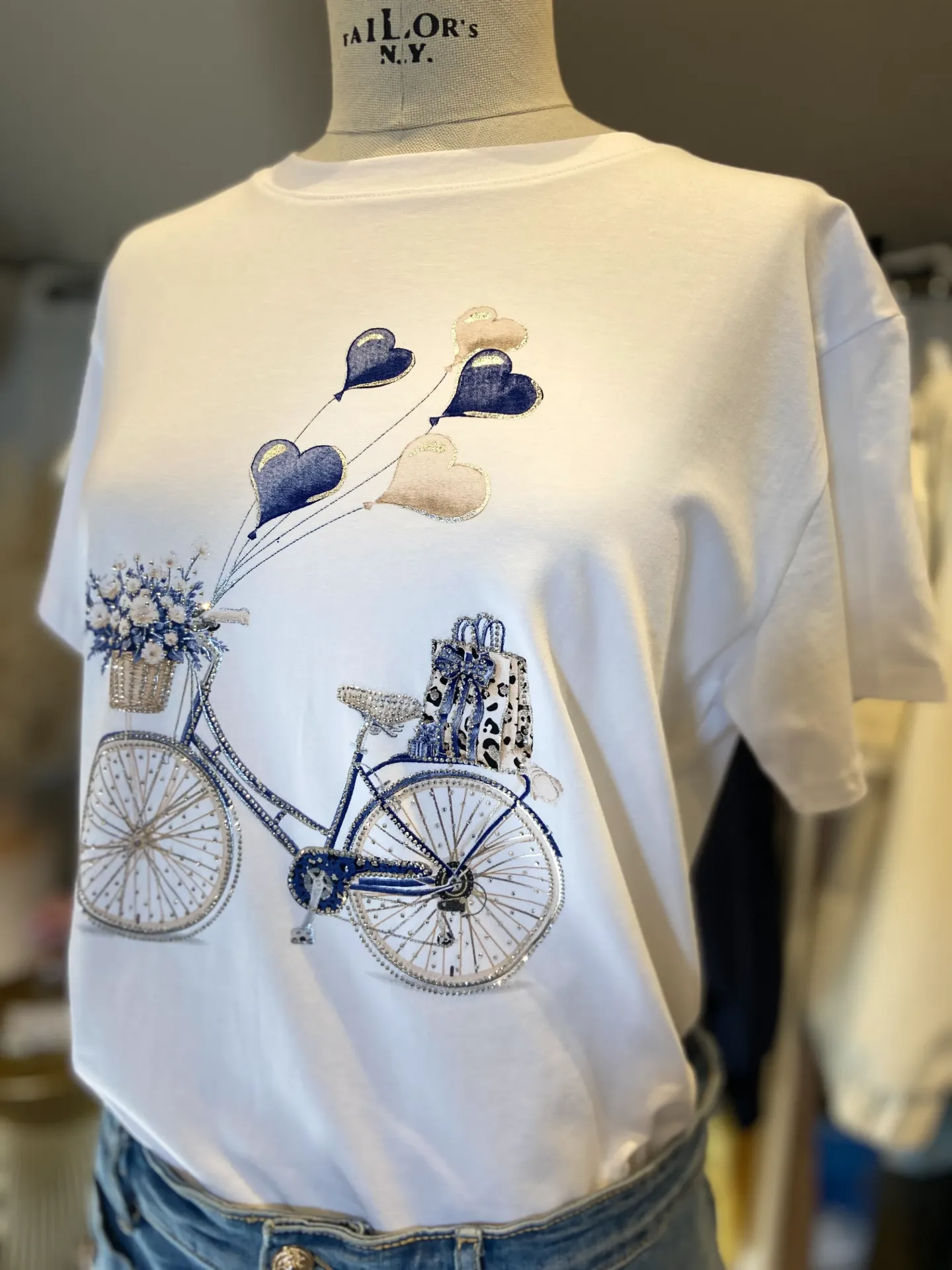 Wit t-shirt fiets blauw met strass